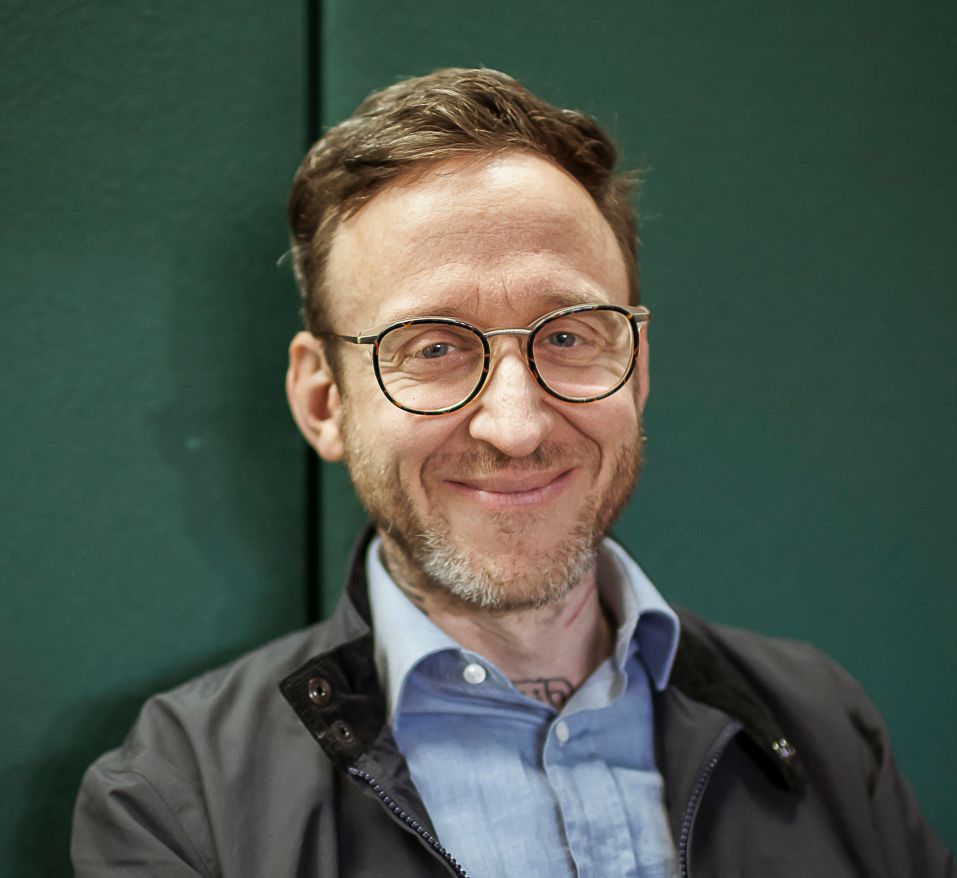 Author Thomas Meyer: “I Think Most Couples Are Unhappy"